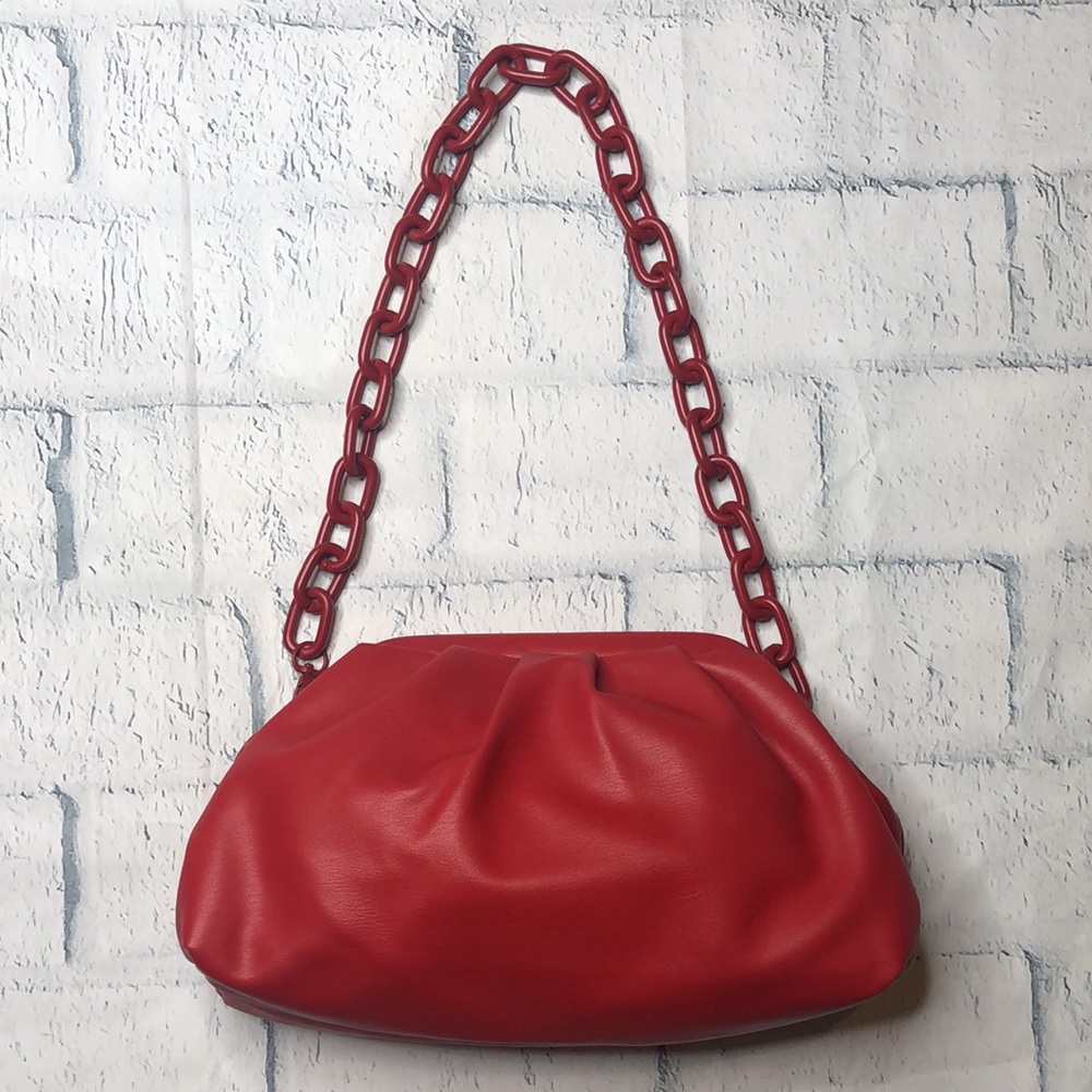 🔹 Badgley Mischka Vegan Leather Bag with Chunky Chain Handle - Picture 2 of 8